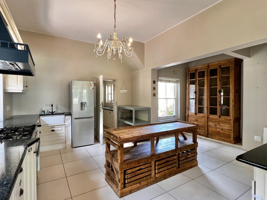 8 Bedroom Property for Sale in Raithby Western Cape